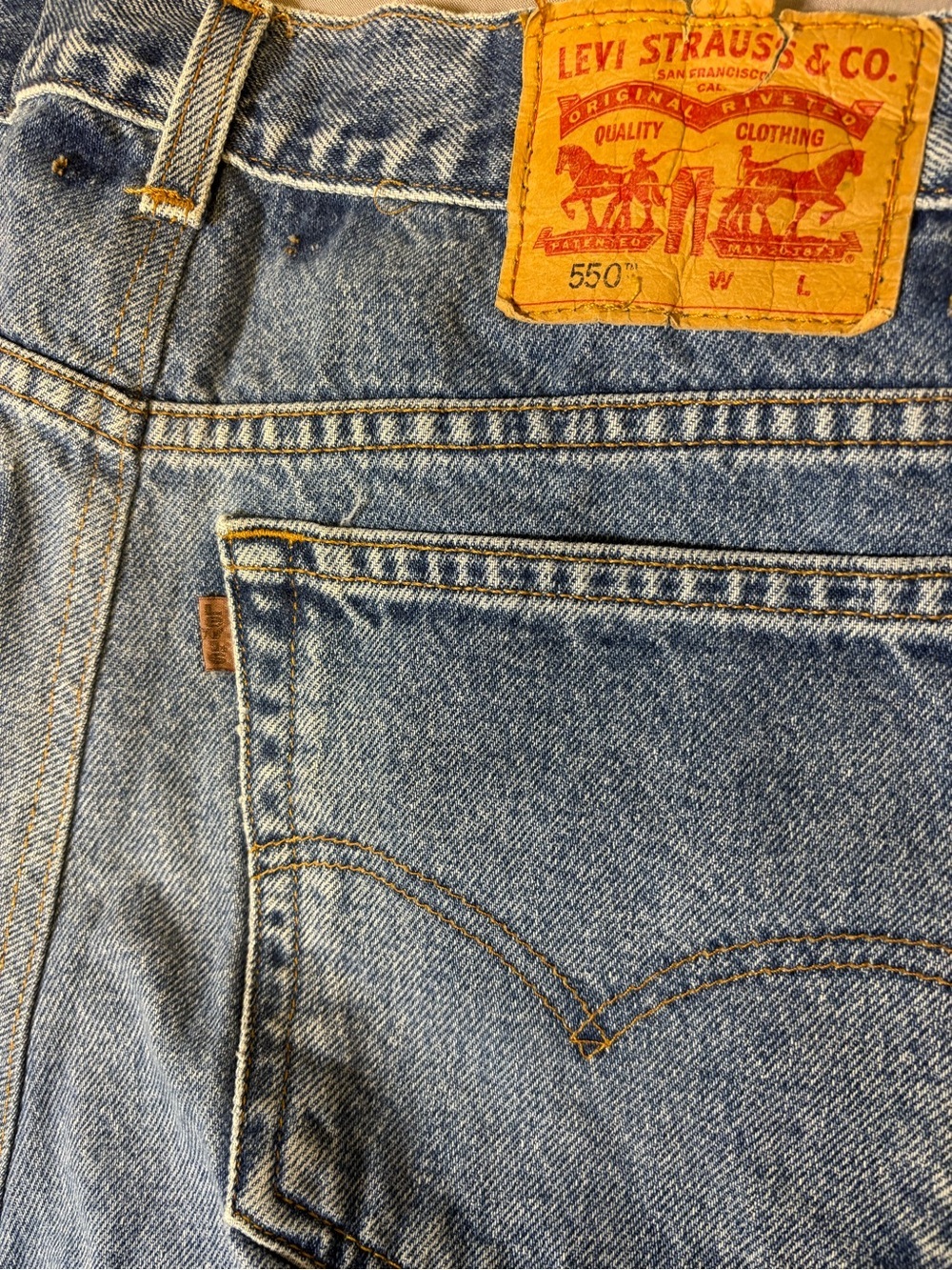 Rare Orange Tab Vintage Levi Cut Off Shorts Size 32 - Picture 5 of 6